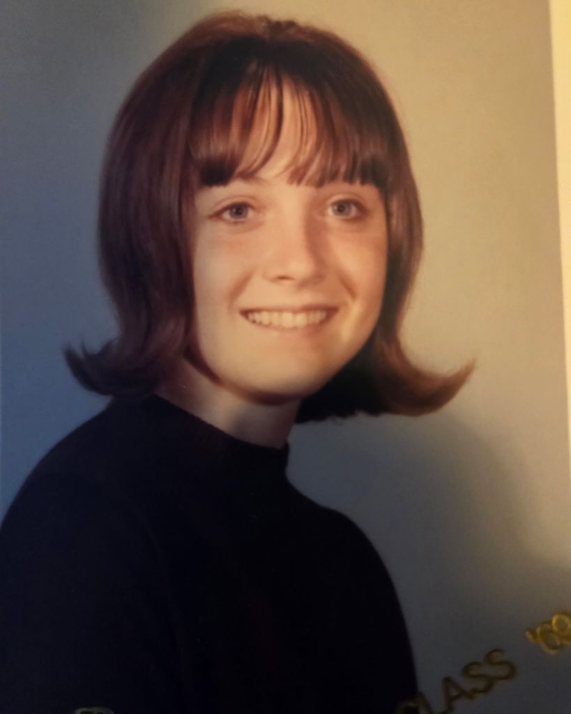 obituary photo of Linda Lou (Sexton) Cook