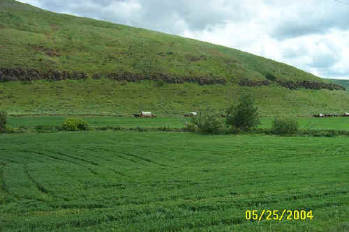 Lewis & Clark Trail Ride coming into Pomeroy Washington
