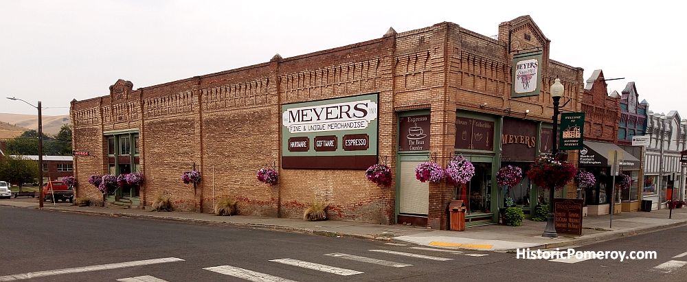 Corner of Main and 4th/8th, Pomeroy WA, August 2021