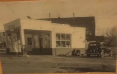 The Owl, Pomeroy WA, in the early 1940s