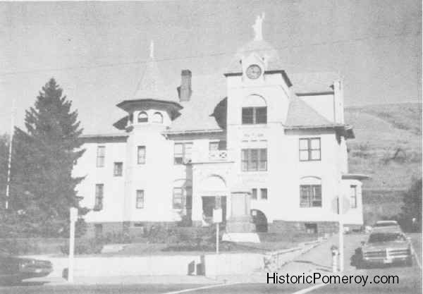 Garfield County Court House, photo by Florence Sherfey